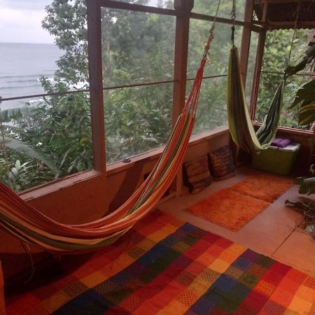 Treehouse Above The Beach Порт-Антонио Экстерьер фото
